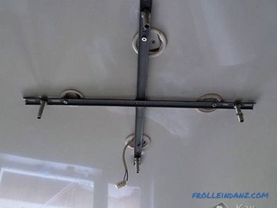Ako zavesiť luster na strop (na háku, s barom) + foto