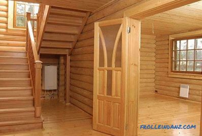 Dokončenie dreveného domu vo vnútri a vonku vlastnými rukami (fotografie a video)
