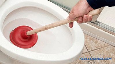 Ako odstrániť upchatie toalety - ako odstrániť upchatie v záchode