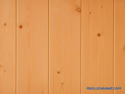 Ako sa opláchnuť steny v drevenom dome vnútri