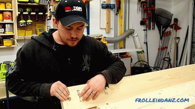 Ako urobiť poschodovú posteľ s rukami s drevom + Foto