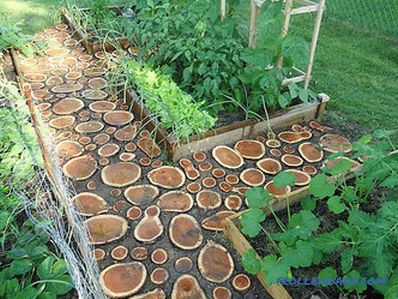Záhradné cesty z dreva vlastnými rukami